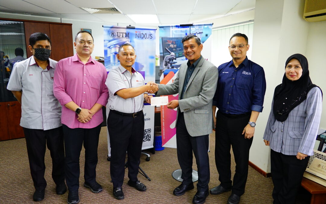 Double Tax Deduction (DTD) Cash Donation From Uni-Technologies Sdn. Bhd. (UTSB)